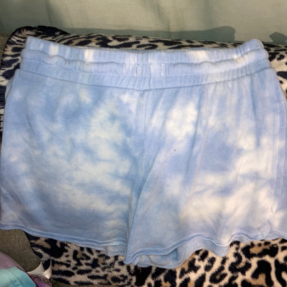 Tie-dye blue shorts!!